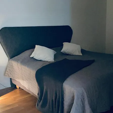 Matinkylae Apartment